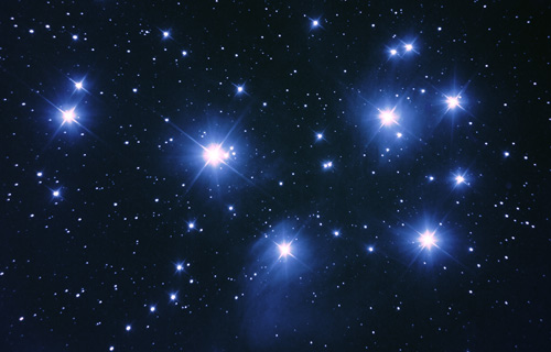 M45 - The Pleiades Seven Sisters